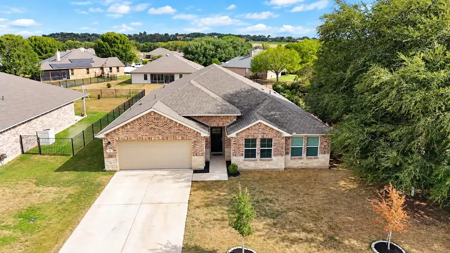 110 Loon Dr, Bastrop, TX 78602 - #2