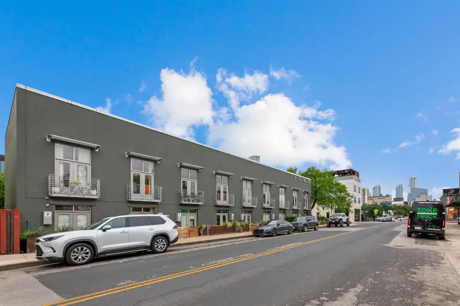 1305 E 6th St #13, Austin, TX 78702 - #3