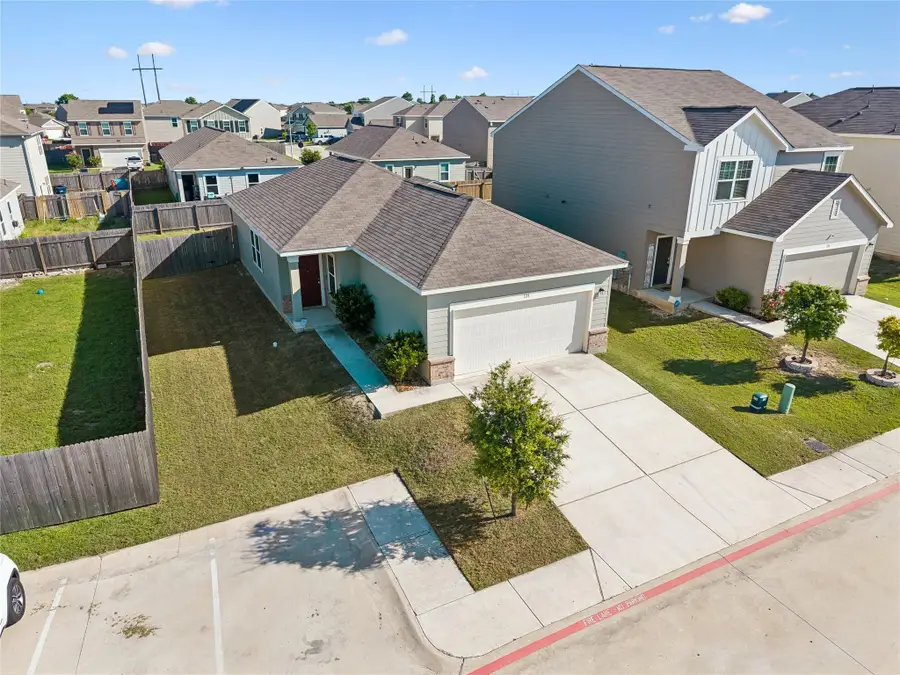 124 Peony Ln, Jarrell, TX 76537 - #2