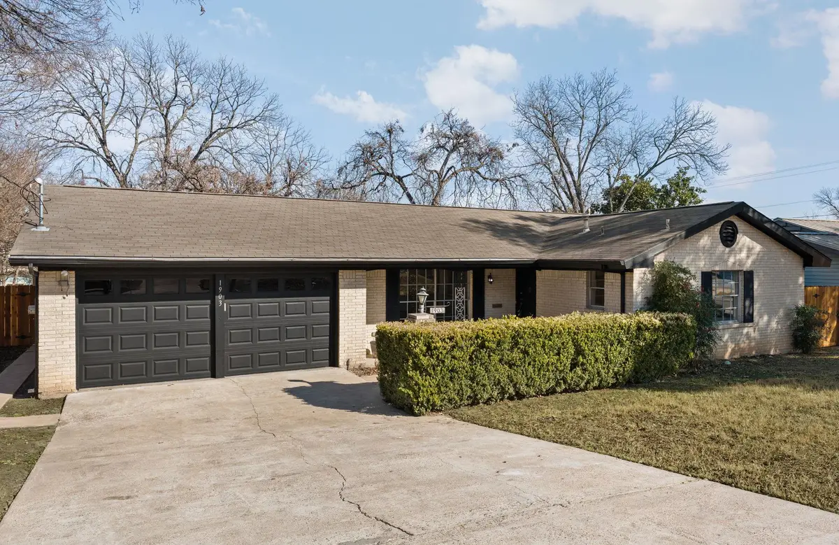 1903 Maple Ave, Austin, TX 78722 - Image #1