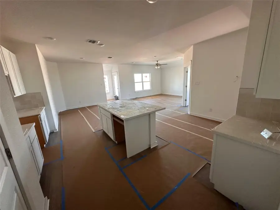 242 Seattle Slew Dr, Jarrell, TX 76537 - Image #3