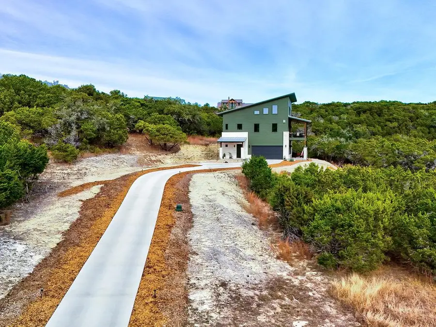 102 N Creek Ct, Bertram, TX 78605 - Image #2