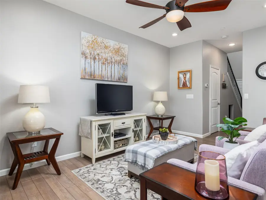 1001 Zodiac Ln #28, Round Rock, TX 78665 - #3