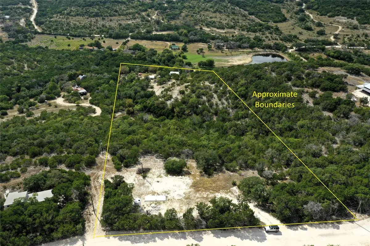 225 Apacheria Pass W, Comfort, TX 78013 - #1