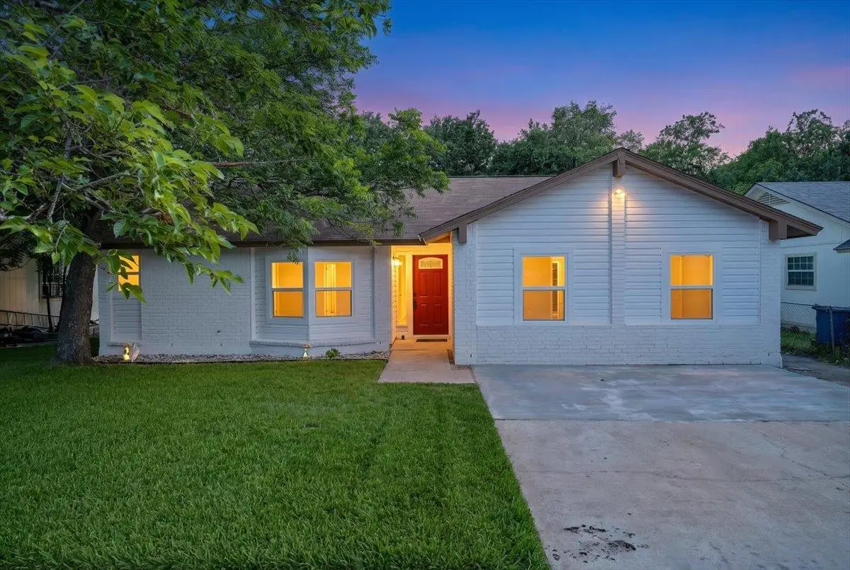 4605 Cedargrove Dr, Austin, TX 78744 - #1