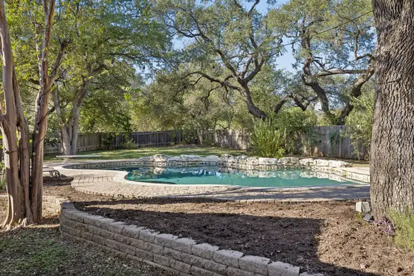6110 Dedham Ln, Austin, TX 78739