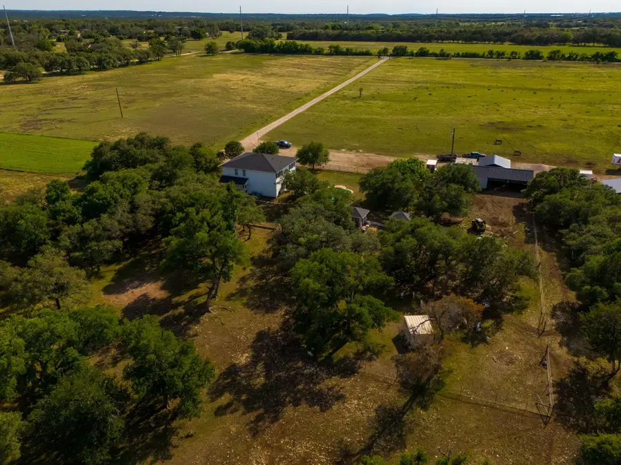 1185 County Road 258, Bertram, TX 78605 - #2