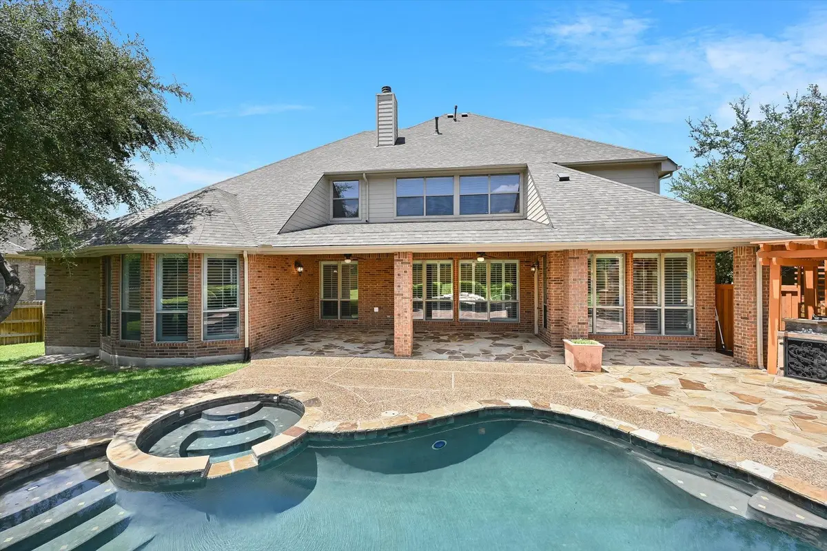 560 Aspen Dr, Austin, TX 78737 - #1