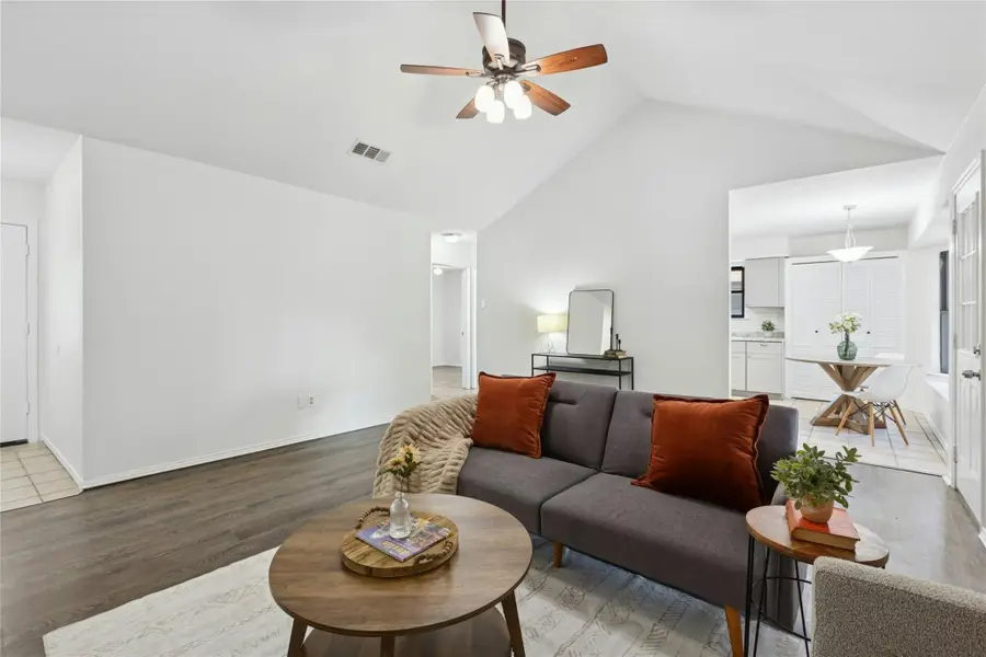 1309 Wayne Dr, Round Rock, TX 78664 - Image #3