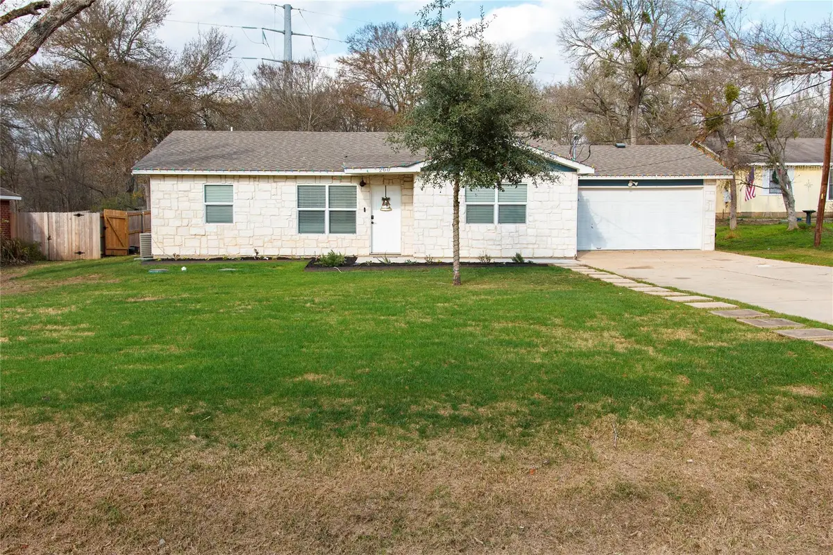 200 E Keanahalululu Ln #R, Bastrop, TX 78602 - Image #1