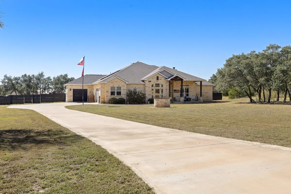 217 Oak Hill Dr, Liberty Hill, TX 78642 - Image #1