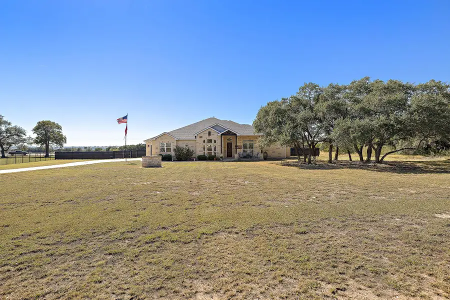 217 Oak Hill Dr, Liberty Hill, TX 78642 - Image #3