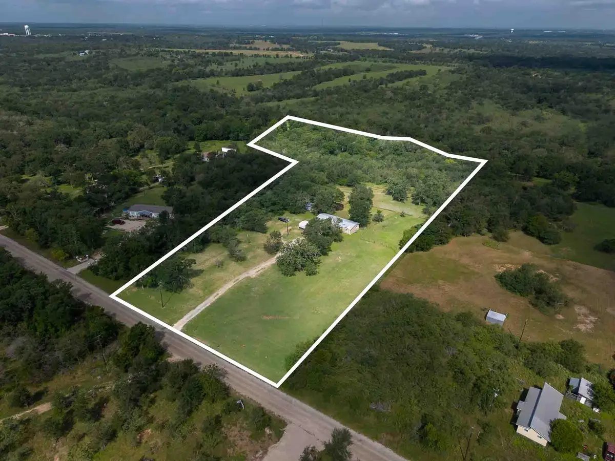 277 Mesquite Dr, Cedar Creek, TX 78612 - #1