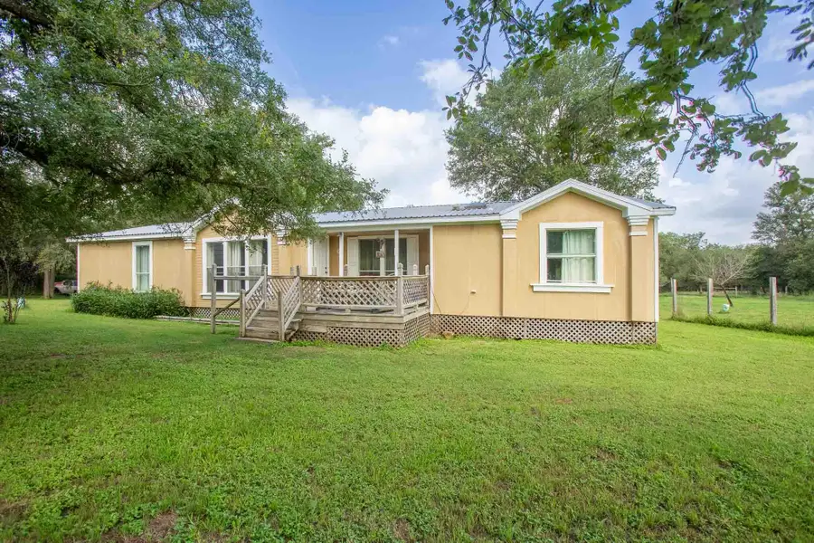 277 Mesquite Dr, Cedar Creek, TX 78612 - #3