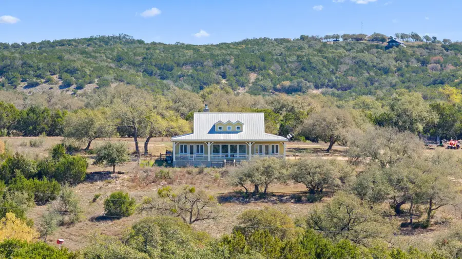 6350 Mount Sharp Rd #B, Wimberley, TX 78676 - #3