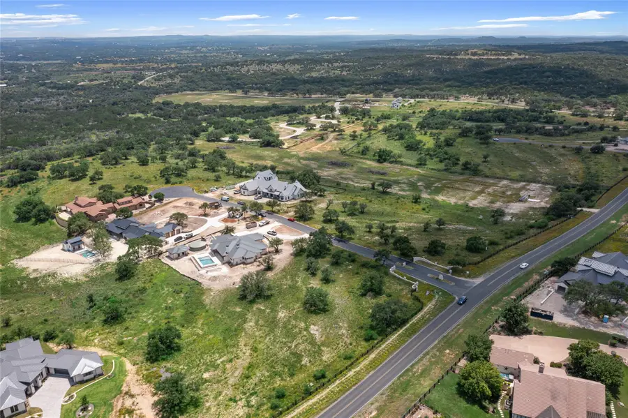 1008 Starlight Canyon Ct, Spicewood, TX 78669 - Image #2