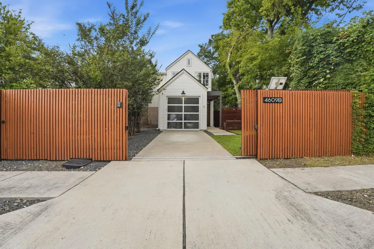 4609 Sara Dr #B, Austin, TX 78721 - #1