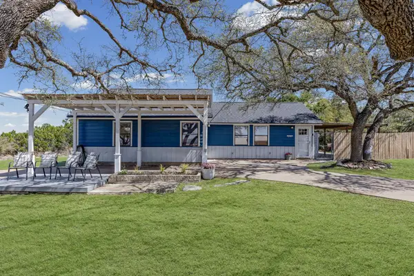 20811 Trapper Ln, Lago Vista, TX 78645