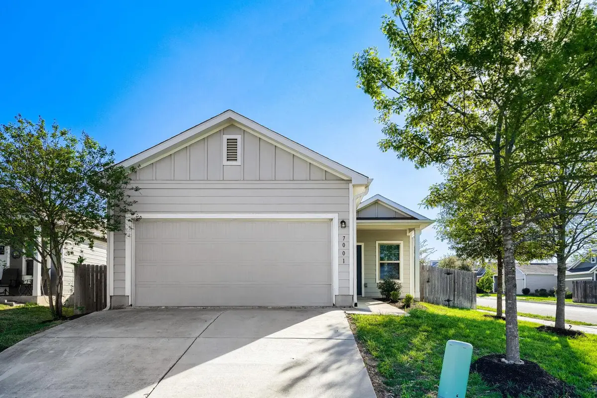 7001 Tonka Ln, Austin, TX 78744 - #1