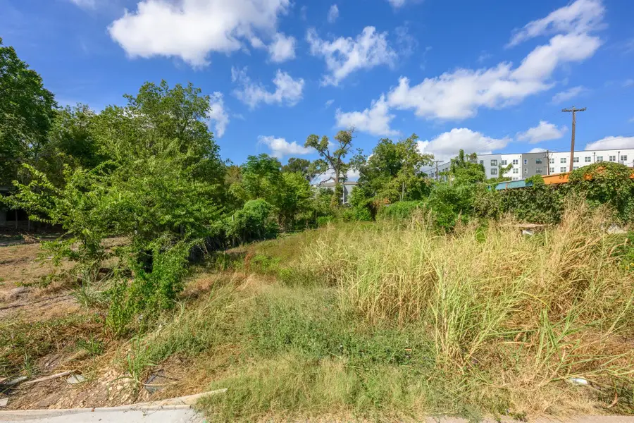 1812 Clifford Ave, Austin, TX 78702 - #3
