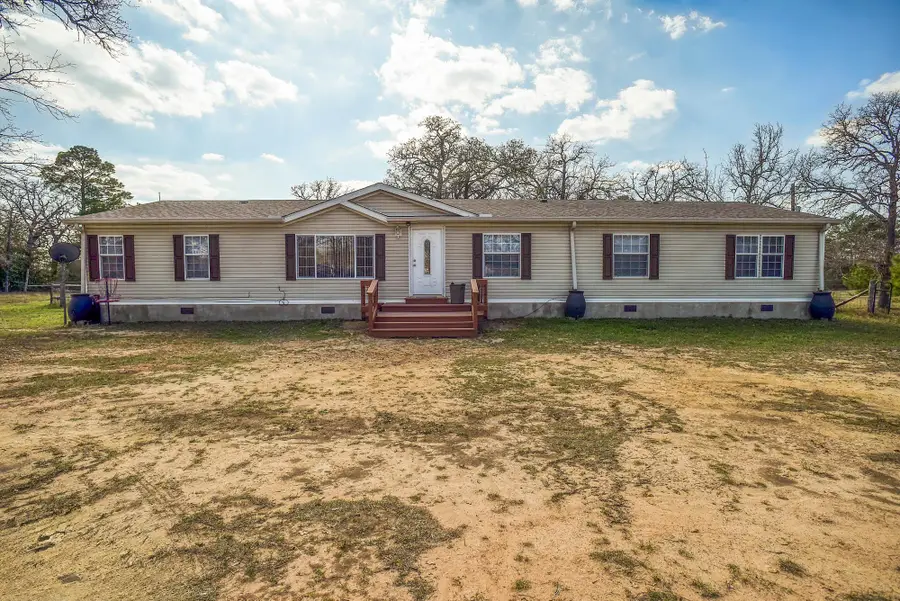 552 S Old Potato Rd, Paige, TX 78659 - #3