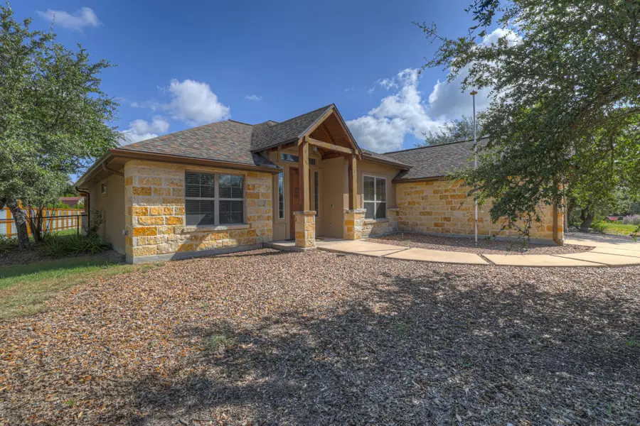 1184 Summit Blf, Canyon Lake, TX 78133 - #2