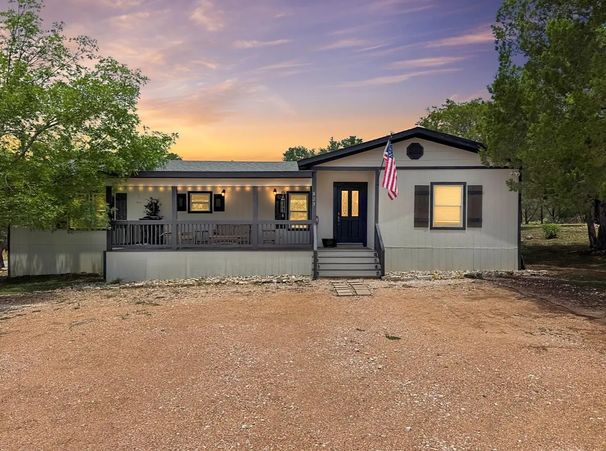 823 Trail Crest Dr, Canyon Lake, TX 78133 - #1