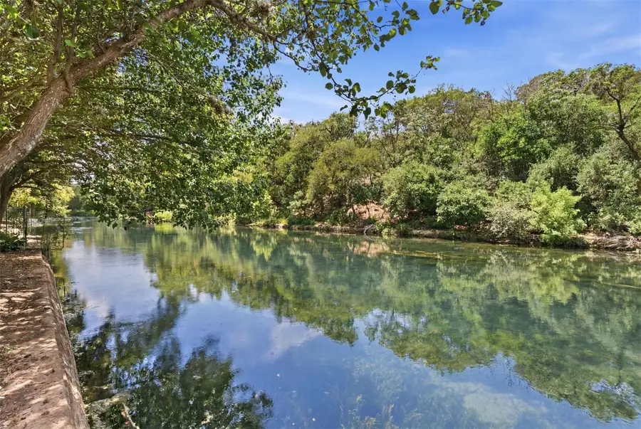 101 E Edgewater Ter, New Braunfels, TX 78130 - #3