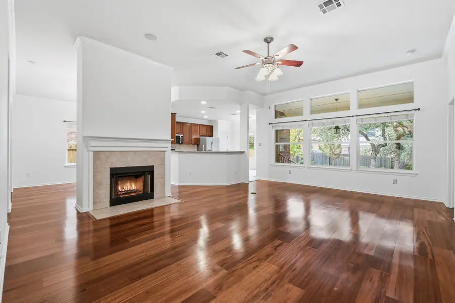 202 Muscovy Ln, Cedar Park, TX 78613 - Image #2