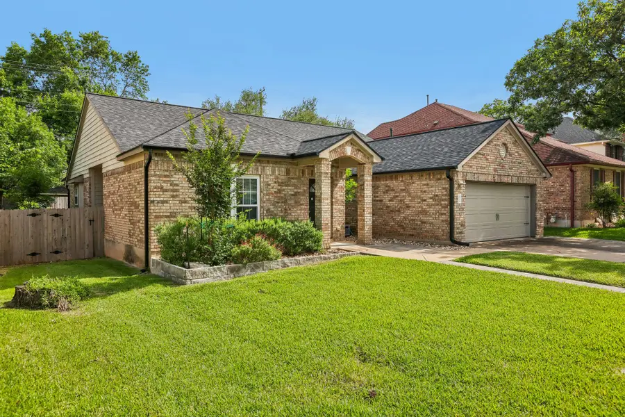 2223 Mockingbird Dr, Round Rock, TX 78681 - #2