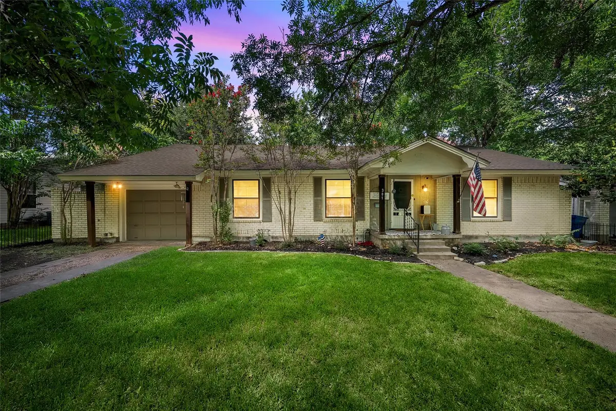 301 N 40th St, Waco, TX 76710 - #1