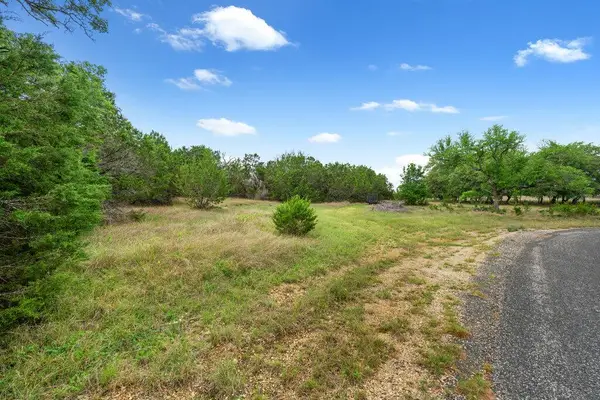 429 Red Oak, Liberty Hill, TX 78642