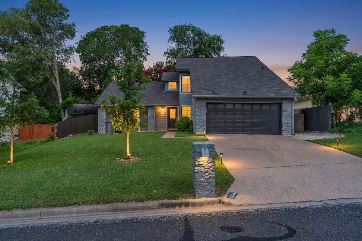 7906 Keneshaw Dr, Austin, TX 78745 - #1