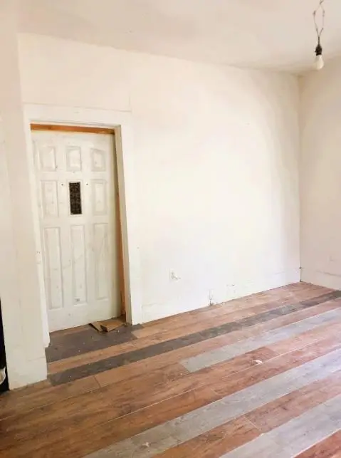 443 W Jackson St, Bartlett, TX 76511 - #3