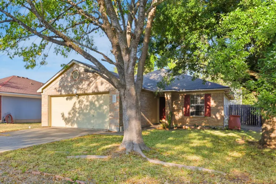 611 Masonwood Dr, Kyle, TX 78640 - Image #2