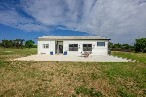 408 Mesa Oaks Rd, Leander, TX 78641