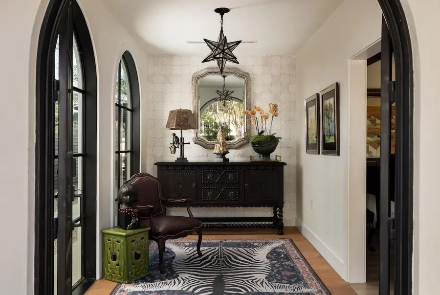 713 E 32nd St, Austin, TX 78705 - #3