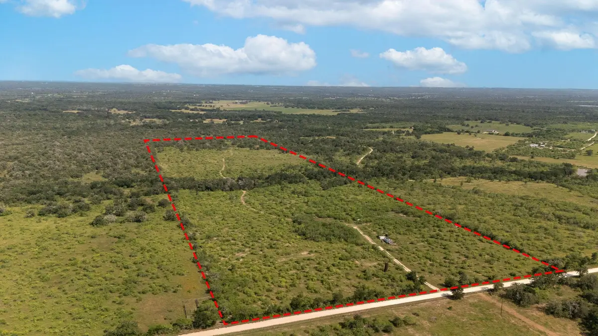 000 County Road 420, Waelder, TX 78959 - Image #1