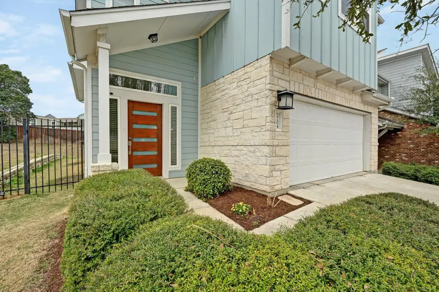 2204 Theseus Pass, Austin, TX 78741 - #2
