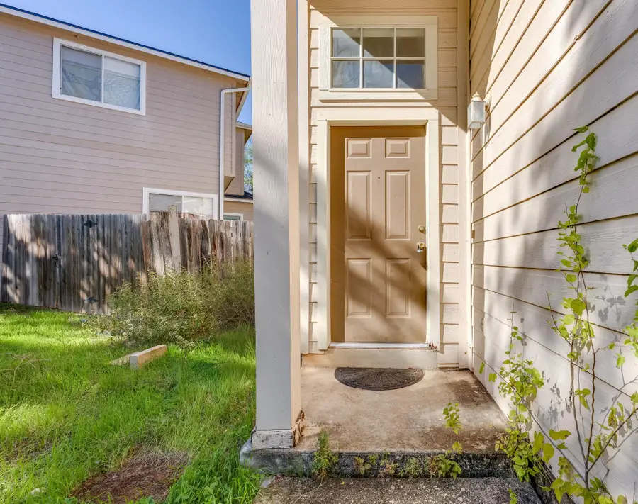 844-846 Sagewood Trl, San Marcos, TX 78666 - Image #2