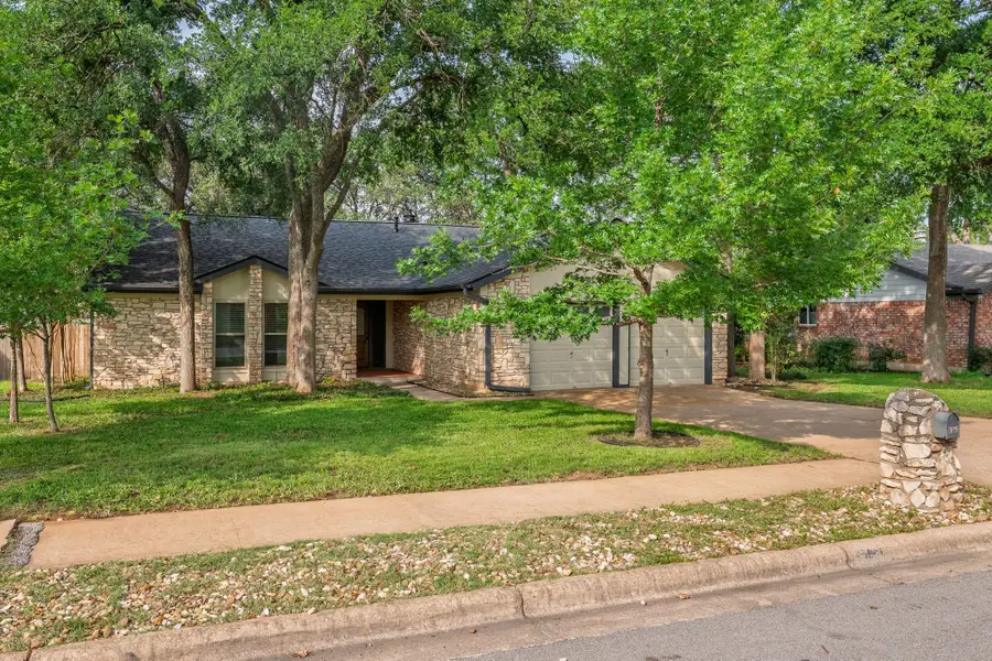 4506 Oak Creek Dr, Austin, TX 78727 - #2