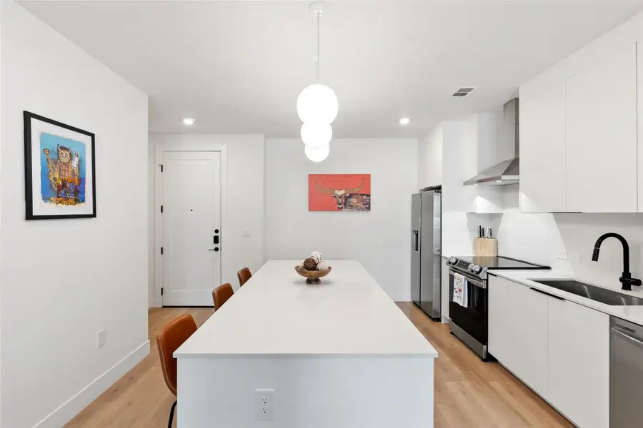 1701 Simond Ave #305, Austin, TX 78723 - #3