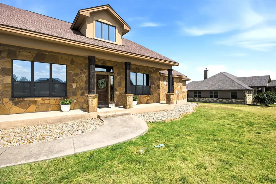 116 Sarahs Ln, Liberty Hill, TX 78642 - #2