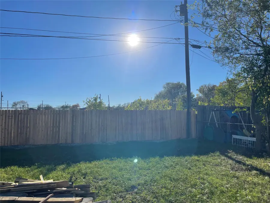 507 San Jose St, Austin, TX 78753 - Image #2