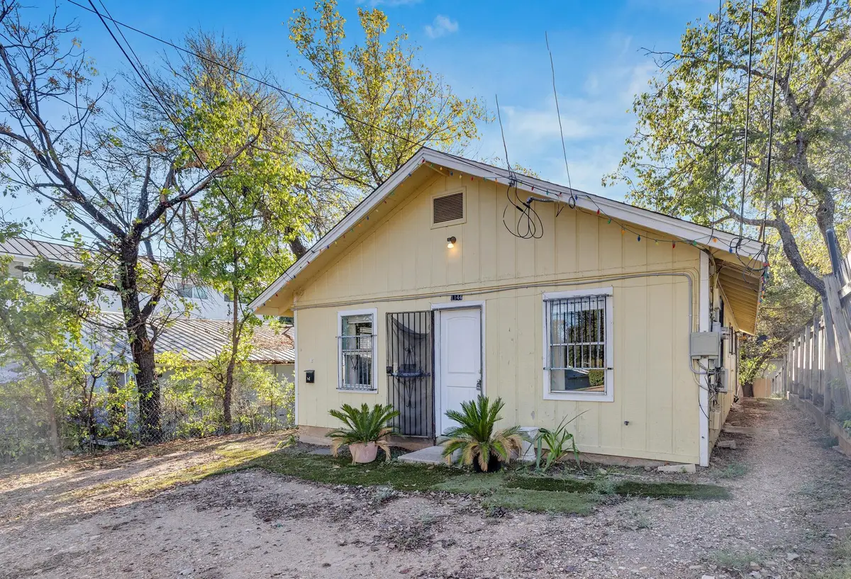 1144 Northwestern Ave, Austin, TX 78702 - Image #1