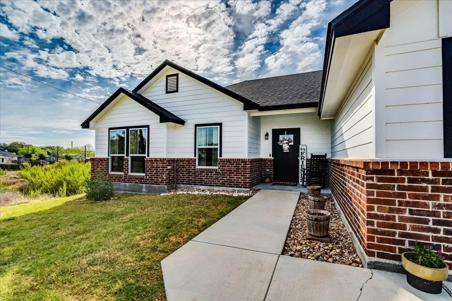 1172 Limestone Dr, Lampasas, TX 76550 - #3