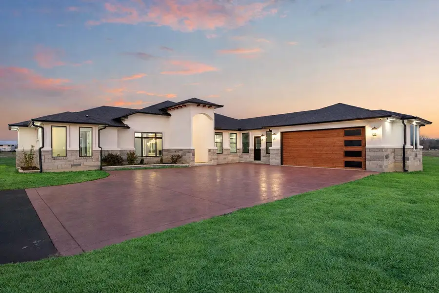 178 Balch Rd, Elgin, TX 78621 - #2