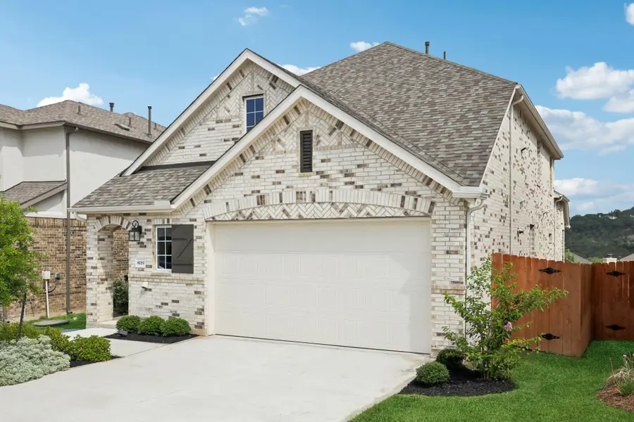 8119 Purple Aster Pass, Lago Vista, TX 78645 - #2