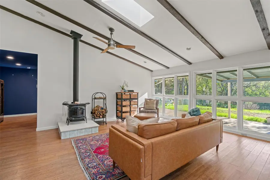 401 Battle Bend Blvd, Austin, TX 78745 - Image #3