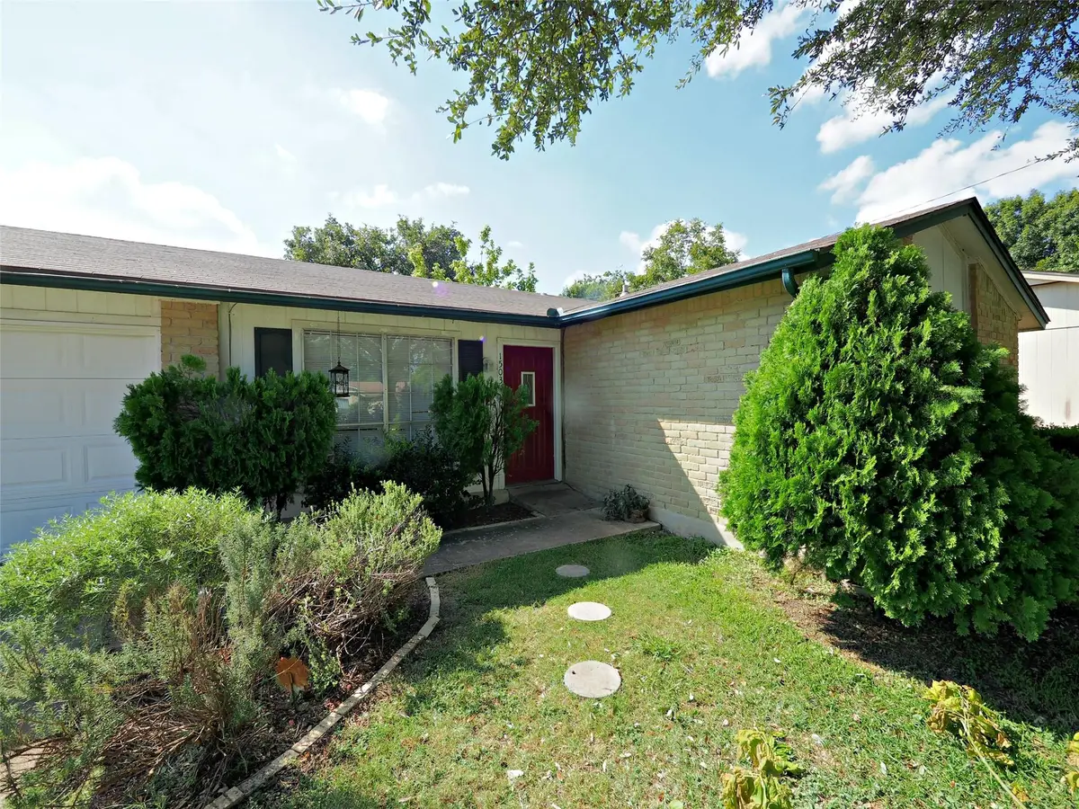 1503 Meadows Dr, Round Rock, TX 78681 - #1